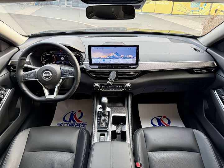 Фото 8 - Nissan Teana