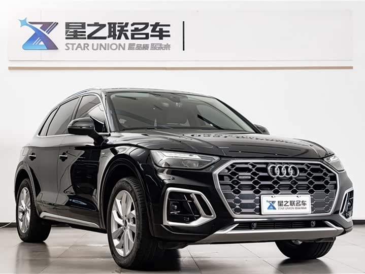 Фото 5 - Audi Q5L