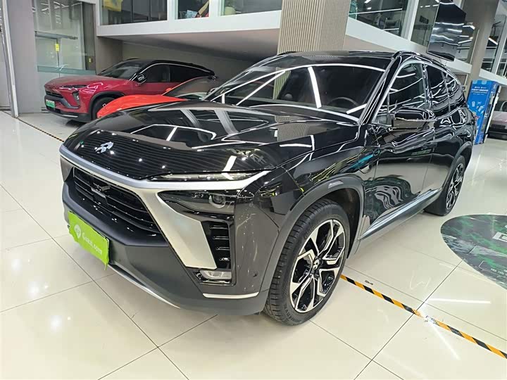 Фото 2 - Nio ES8