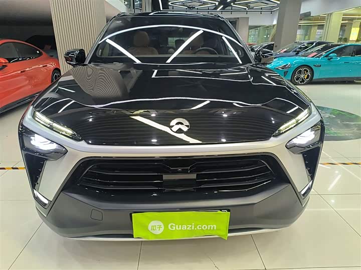 Фото 3 - Nio ES8