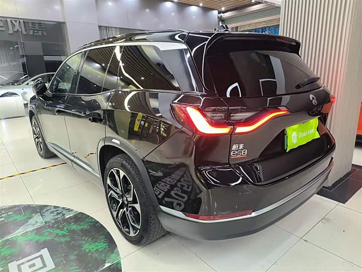 Фото 5 - Nio ES8