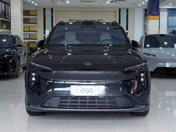 Фото 3 - Nio ES6