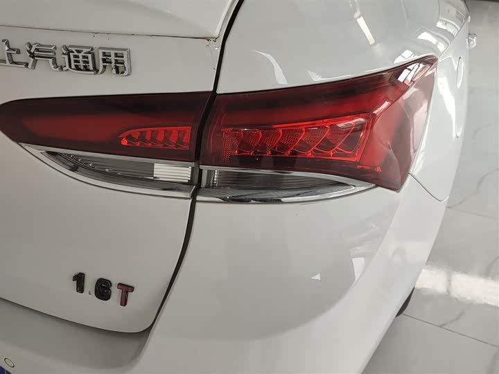 Фото 8 - Buick Excelle GT