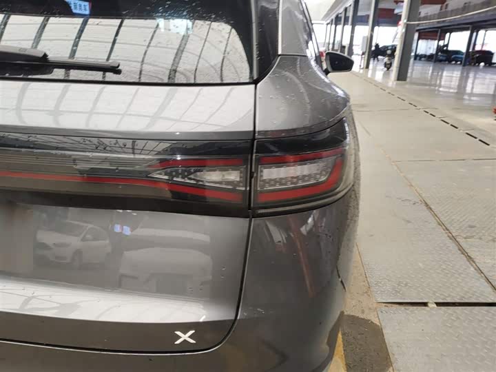 Фото 8 - Volkswagen ID.4 X