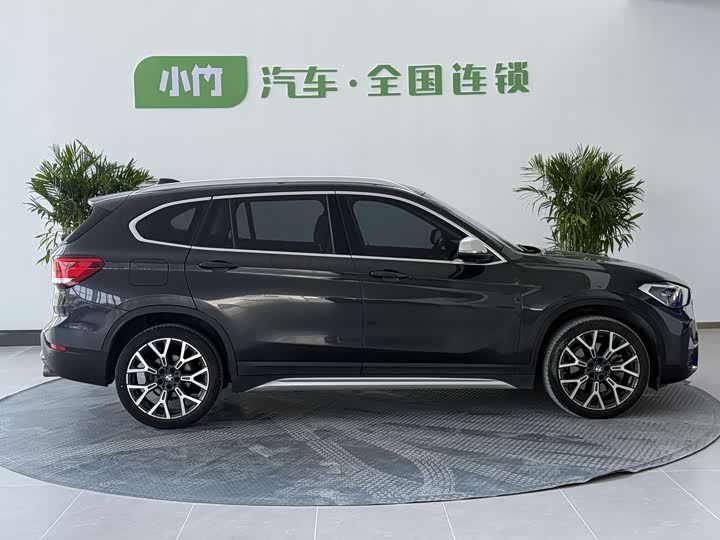Фото 6 - BMW X1