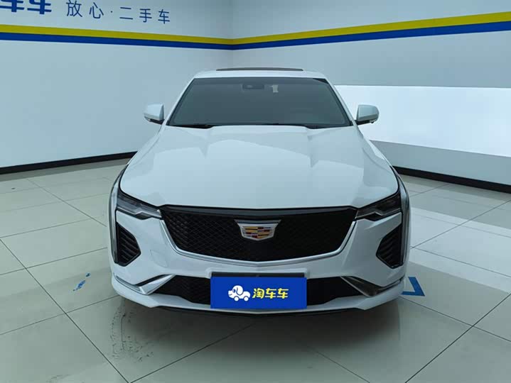 Фото 2 - Cadillac CT4