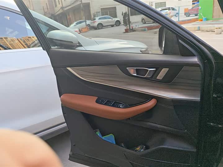 Фото 7 - Chery Tiggo 8 Plus