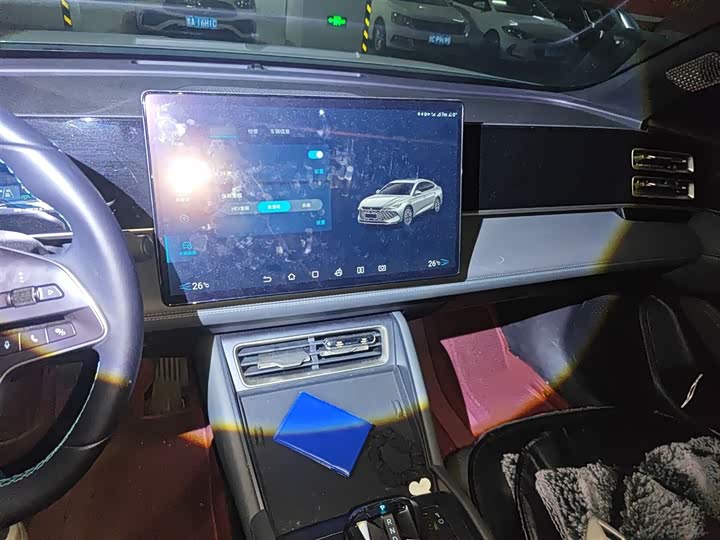 Фото 6 - BYD Qin L