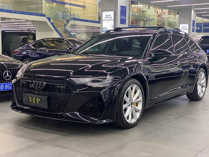 Фото 1 - Audi A6