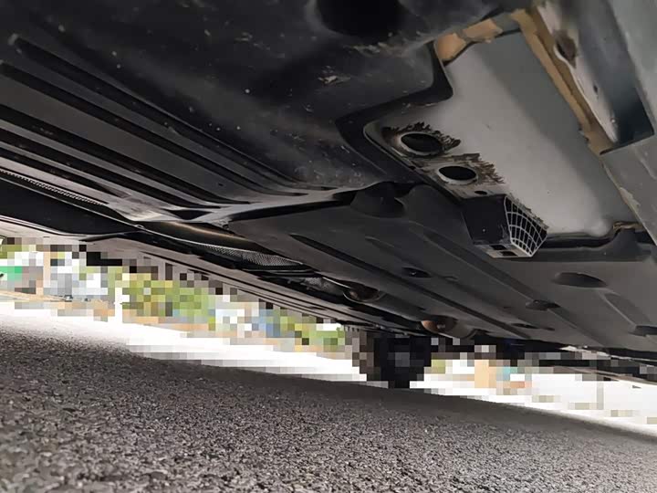 Фото 4 - Volvo XC40