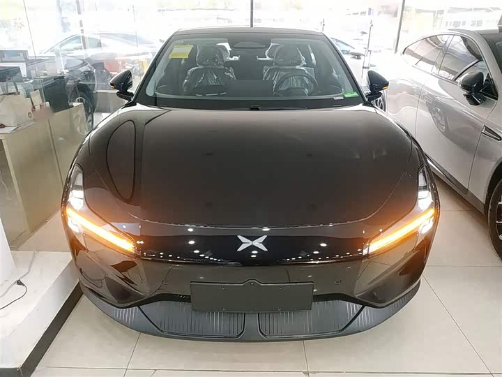 Фото 3 - XPeng Mona M03