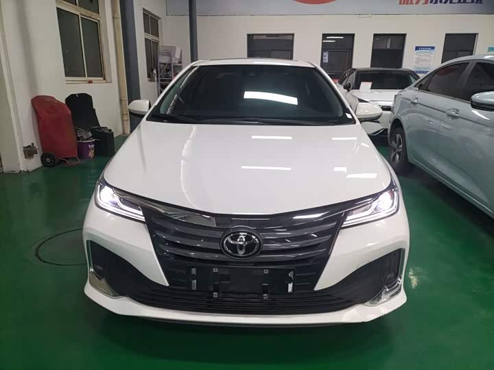 Фото 3 - Toyota Allion
