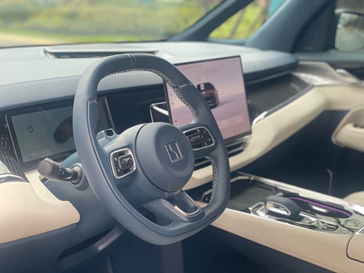 Фото 5 - Zeekr 009