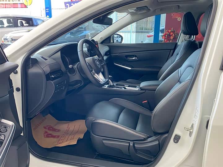 Фото 6 - Nissan Sylphy