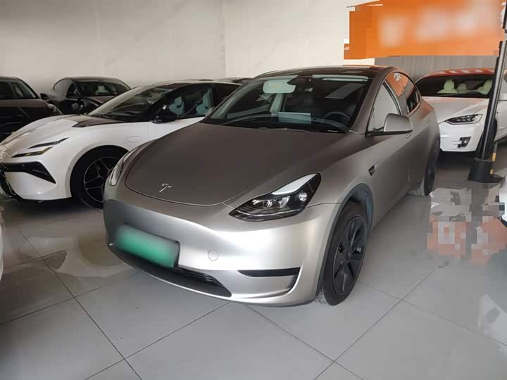 Фото 2 - Tesla Model Y