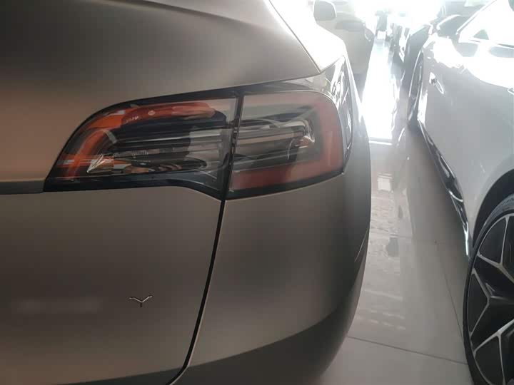 Фото 8 - Tesla Model Y