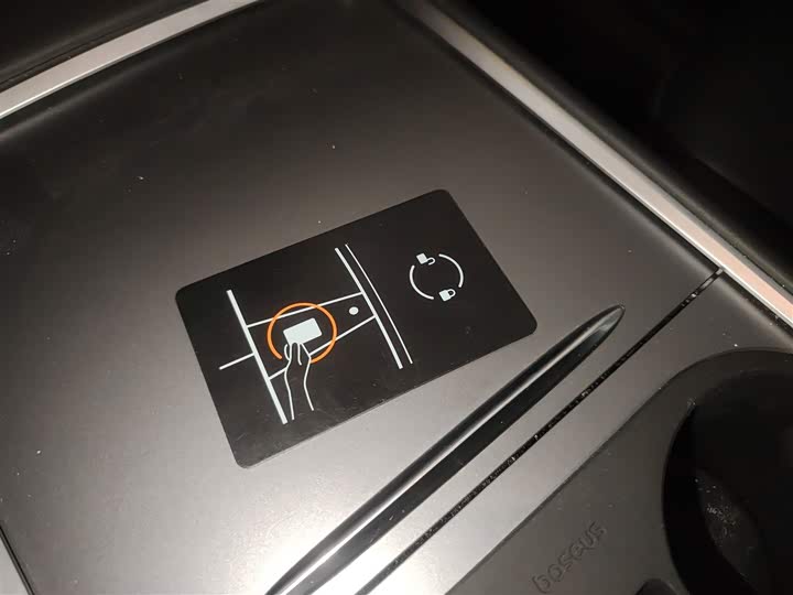 Фото 9 - Tesla Model Y