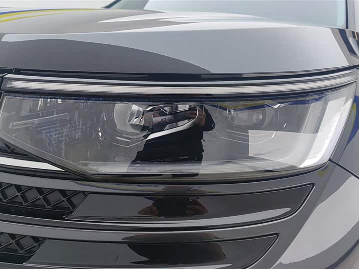 Фото 5 - Volkswagen Tavendor