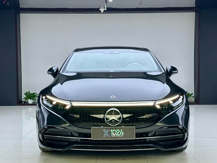 Фото 2 - Mercedes-Benz EQS