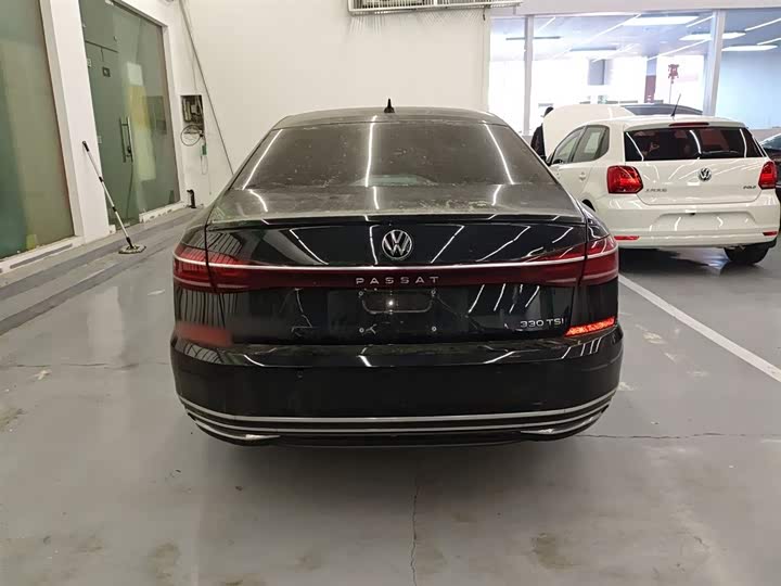 Фото 6 - Volkswagen Passat
