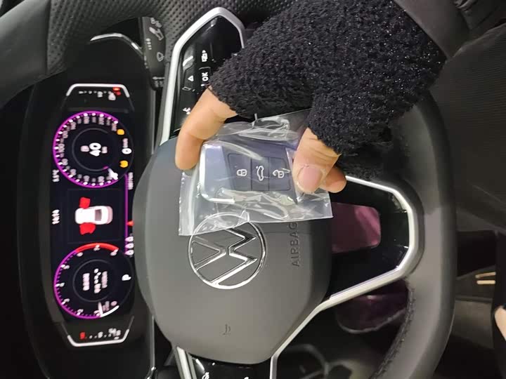 Фото 9 - Volkswagen Passat