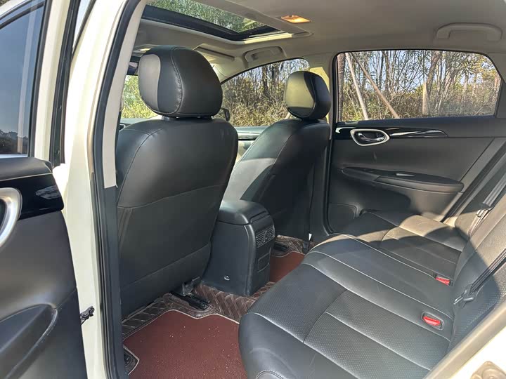 Фото 8 - Nissan Sylphy