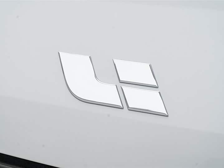 Фото 9 - LiXiang L6