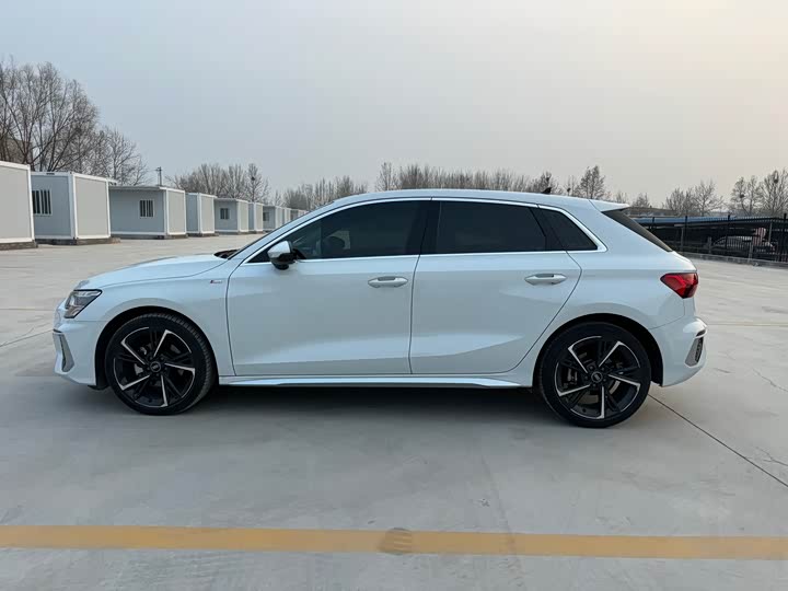 Фото 4 - Audi A3