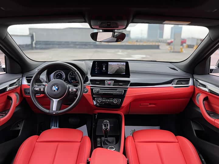 Фото 8 - BMW X2