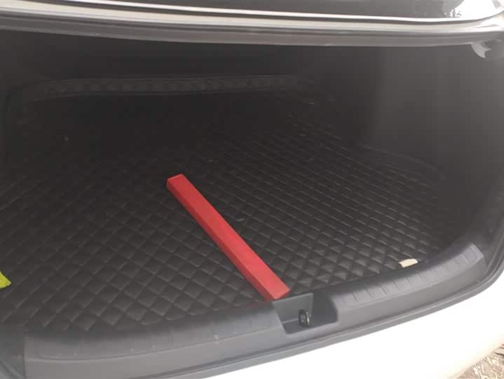 Фото 4 - Honda Civic