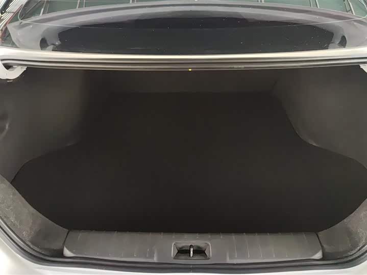 Фото 4 - Nissan Sylphy