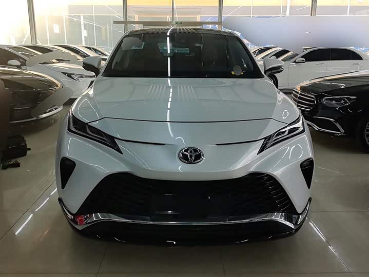 Фото 2 - Toyota Venza