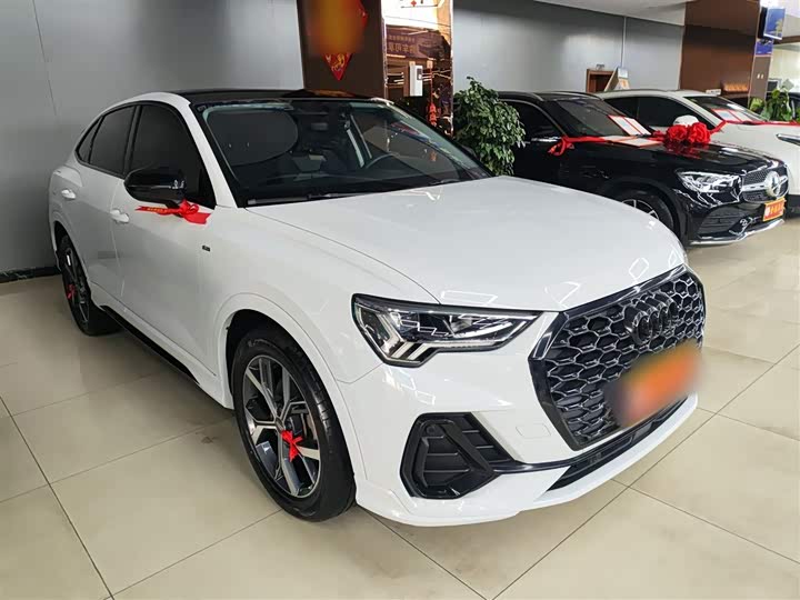 Фото 4 - Audi Q3 Sportback