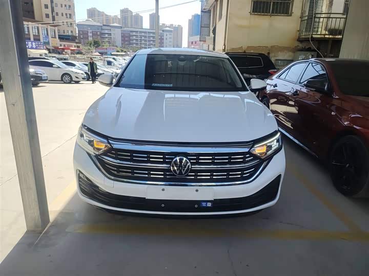 Фото 3 - Volkswagen Sagitar L