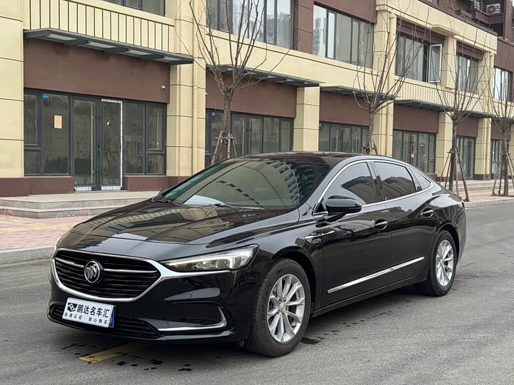 Фото 1 - Buick LaCrosse