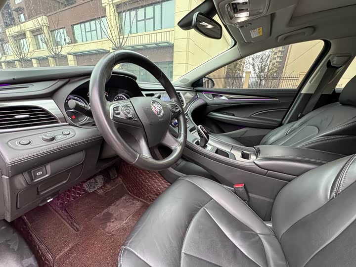 Фото 4 - Buick LaCrosse