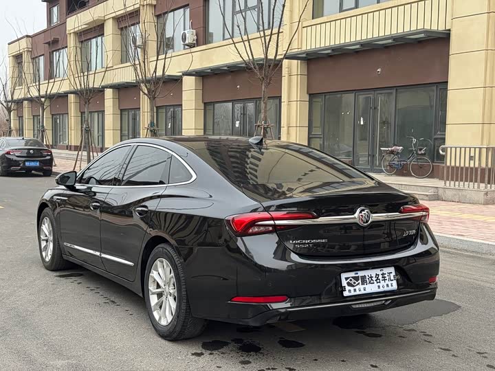 Фото 7 - Buick LaCrosse