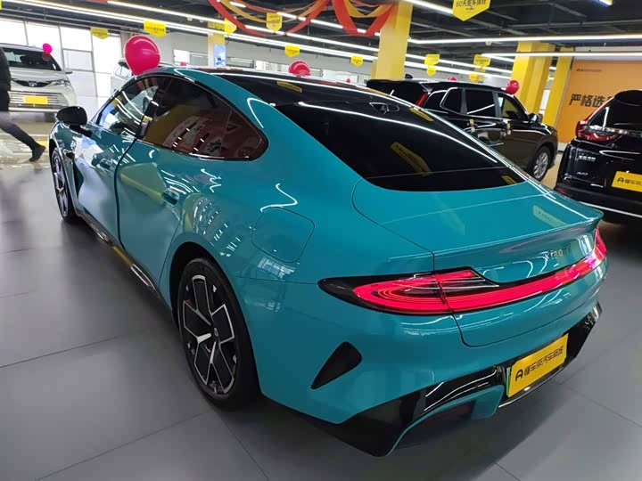 Фото 5 - Xiaomi SU7