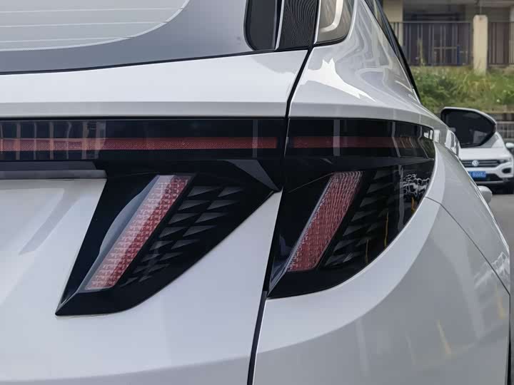 Фото 9 - Hyundai Tucson L