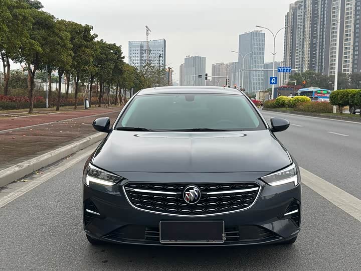 Фото 2 - Buick Regal