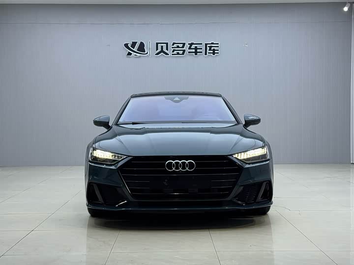 Фото 2 - Audi A7