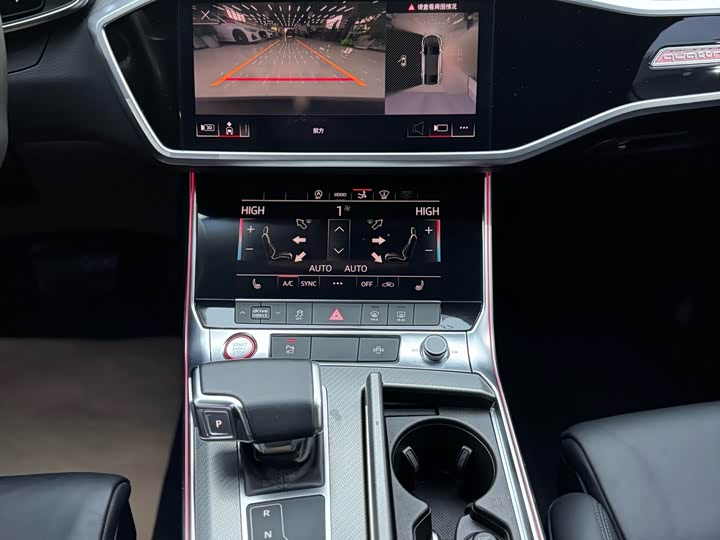 Фото 7 - Audi A7