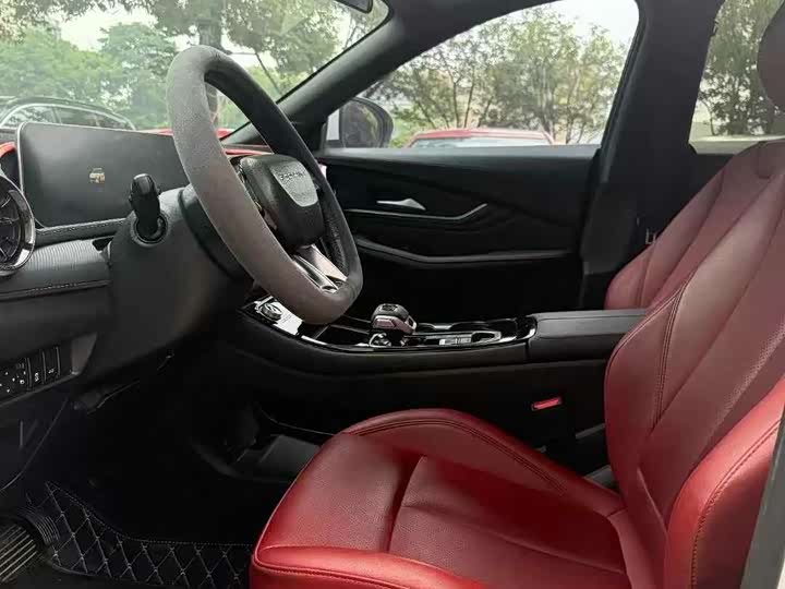 Фото 7 - Dongfeng Forthing T5