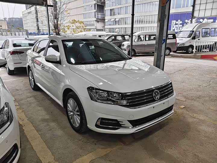 Фото 3 - Volkswagen Lavida