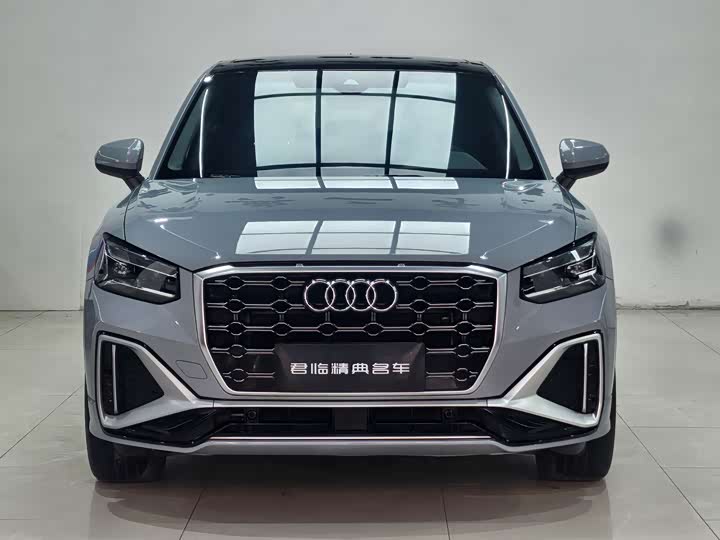 Фото 2 - Audi Q2L