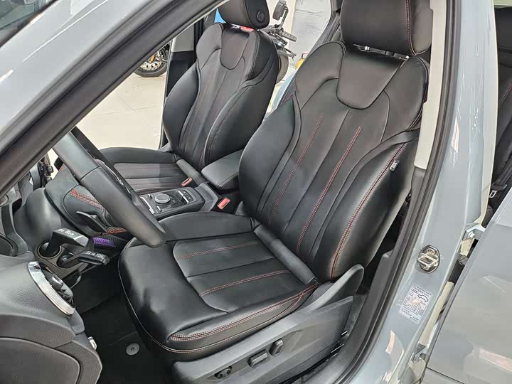 Фото 8 - Audi Q2L