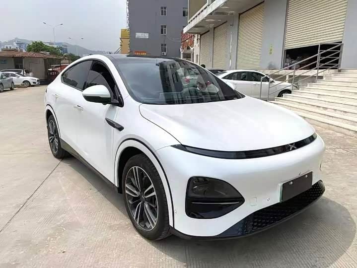 Фото 3 - XPeng G6