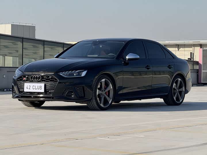 Фото 3 - Audi S4