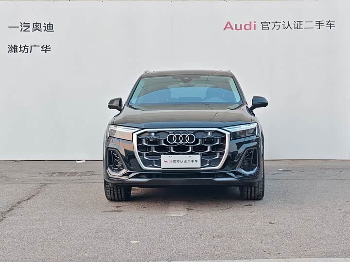Фото 2 - Audi Q7