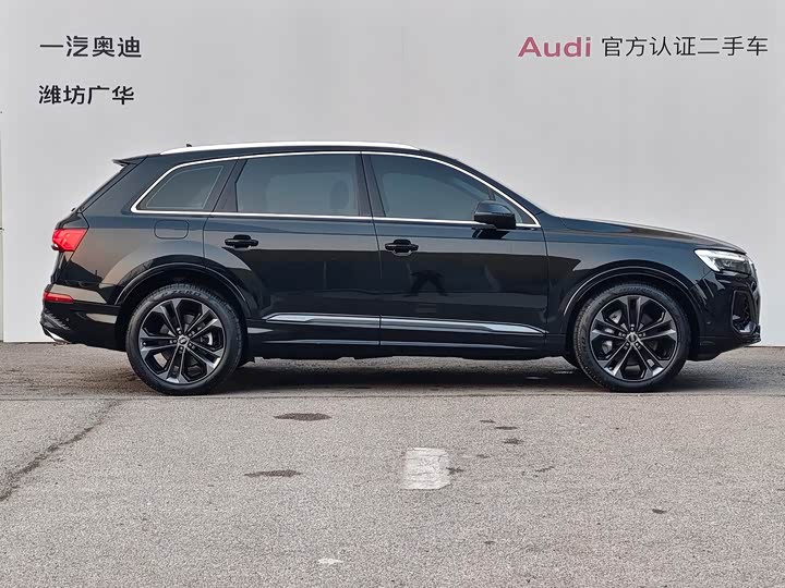Фото 3 - Audi Q7